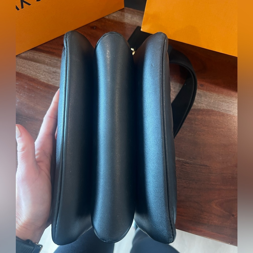 Louis Vuitton Coussin PM - Picture 5 of 13